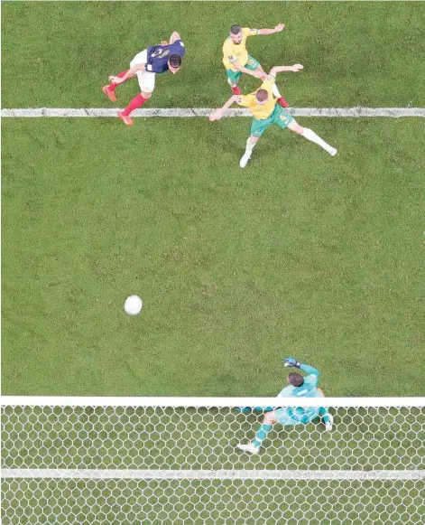  ?? — Reuters ?? France’s Olivier Giroud scored their fourth goal against Australia during the Fifa World Cup Qatar 2022 Group D match at Al Janoub Stadium, Al Wakrah.