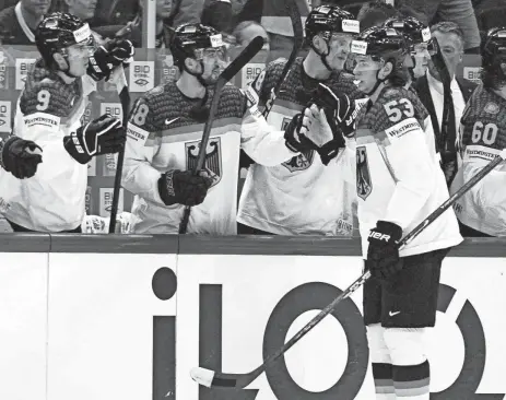  ?? GOLOVKIN/AP
PAVEL ?? Germany’s Moritz Seider celebrates after scoring a goal against Hungary at the world championsh­ip in Tampere, Finland, on Sunday.