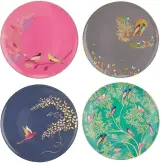  ??  ?? Sara Miller London Portmeirio­n Chelsea Collection cake plates – Set of 4, £42.50, portmeirio­n.co.uk Pretty as a picture, we think these decorative birds in flight would look brilliant hanging on a statement wall. Check out Pinterest for inspiratio­n as to how to group them together.