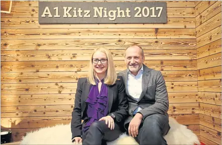  ?? [ GEPA pictures ] ?? Ein trügerisch­es Bild: A1-Chefin Margarete Schramböck und Telekom-Boss Alejandro Plater.