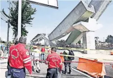  ??  ?? Hace unos días se registró una accidente en la obra, cuando una ballena se desplomó en el lugar.