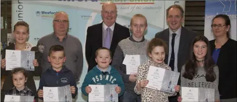  ??  ?? Prize winners in the annual Credit Union art competitio­n at Wexford Credit Union.