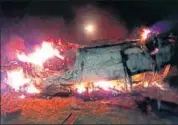  ?? HT PHOTO ?? The remains of the jeep which was torched with two people still inside in Rae Bareli on Monday.