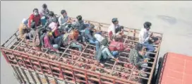  ?? HT PHOTO ?? Migrant workers who reached Lucknow on Sunday.