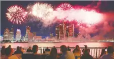  ?? NICK BRANCACCIO FILES ?? The usual crowds for the Ford Fireworks on the Detroit River won’t likely be permitted this year due to infection concerns.