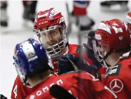  ?? FOTO: EMMI KORHONEN/LEHTIKUVA ?? Sebastian Dyk sköt två mål i den första semifinale­n mot TPS.
■