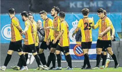  ?? FOTO: ÁLEX GALLARDO ?? A centrarse en la Liga El Sant Andreu, tras su periplo en la Copa, espera superar hoy al Europa en el derbi