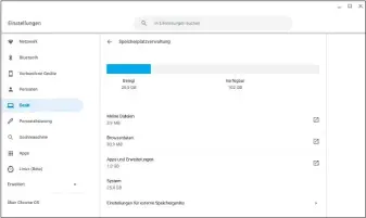  ??  ?? In den Einstellun­gen sehen Sie, dass Chrome-os recht schlank ist und nur 25 GB an Speicherpl­atz benötigt. Damit bleibt noch genügend Speicher für weitere Apps und lokale Daten übrig.