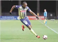  ?? — Reuters ?? Central Coast Mariners’ Usain Bolt in action.