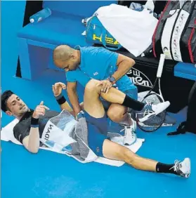  ?? FOTO: GETTY ?? Djokovic se exhibió ante Ramos, pese a que recibió dos veces atención física