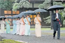  ??  ?? La familia real de Japón participó en la solemne ceremonia.