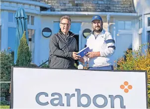  ?? ?? Champ Gordon Wilson, managing director of Carbon Financial, congratula­tes Ryan Campbell, winner of the inaugural Blairgowri­e Perthshire Masters. Photos: Fraser Band