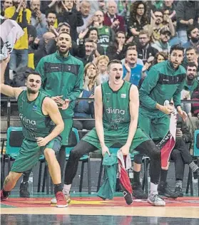  ?? FOTO: PERE PUNTÍ ?? en el partido de ayer ante el Retabet Bilbao