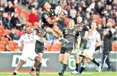  ?? — AFP photo ?? Chiefs' Etene Nanai-Seturo catches the ball during the Super Rugby match between New Zealand's Waikato Chiefs and South Africa's Coastal Sharks in Hamilton.