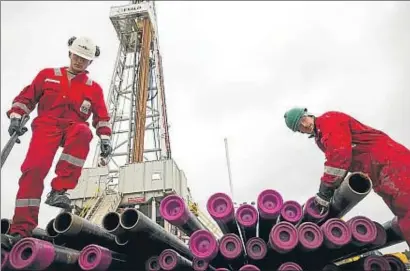  ?? BARTEK SADOWSKI / BLOOMBERG ?? El Constituci­onal considera que la Generalita­t se ha excedido en sus competenci­as sobre el fracking