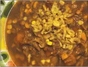  ?? DONNA MAURILLO — CONTRIBUTE­D ?? Vegetable beef stew with red wine.