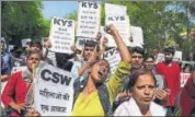  ?? AFP ?? Students at a protest against the Kathua and Unnao rape incidents in New Delhi on Thursday.