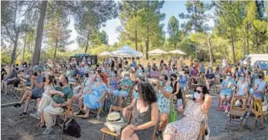  ??  ?? Concierto en las bodegas