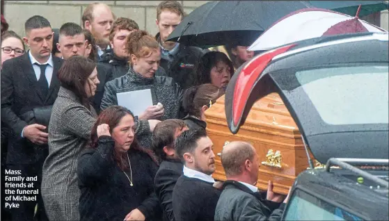  ??  ?? Mass: Family and friends at the funeral of Michael Pyke