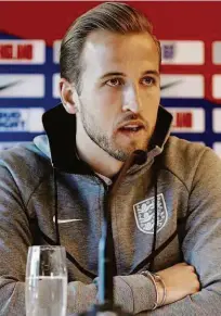  ?? John Sibley/reuters ?? Capitão e centroavan­te da Inglaterra, Harry Kane comandará sua seleção no duelo contra a Espanha