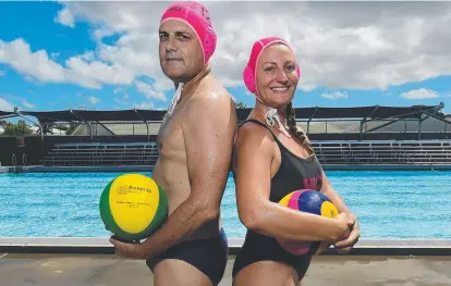  ?? READY: Townsville's Ian Moss and Mel Rippon from Waterpolo Queensland ahead of the country titles. Picture: EVAN MORGAN ??