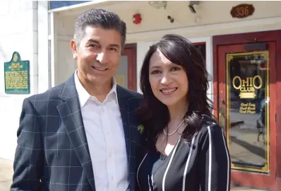  ?? The Sentinel-record/donald Cross ?? Saddiq and Jeannie Mir are shown in front of the Ohio Club recently.