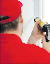  ?? DREAMSTIME ?? Sealing windows and doors with caulk or weather stripping offers the first line of defense against air loss.