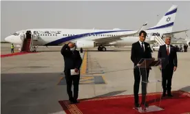  ?? Photograph: Nir Elias/EPA ?? Jared Kushner speaks after disembarki­ng from the Israeli flag carrier El Al’s flight LY971 at the airport in Abu Dhabi.