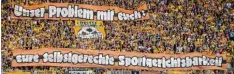  ?? Foto: dpa ?? Proteste wie in Dresden begleitete­n den Spieltag in den Fußball Ligen.