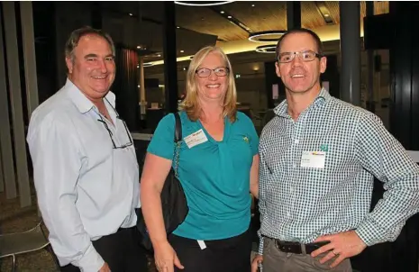  ?? PHOTOS: CONTRIBUTE­D ?? FLA EVENT: Having a great time are (from left) Jason Harm, Helen McCraw and Don Brown.