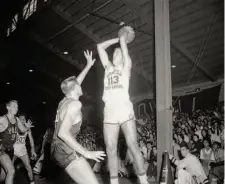  ?? Chronicle File 1956 ?? Meschery, later nicknamed “the Mad Manchurian,” starred for Lowell High before playing for St. Mary’s.