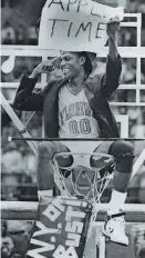  ?? PROVIDED BY F CLUB ?? Florida basketball point guard Ronnie Montgomery celebrates Florida reaching the NIT Final Four in 1986. Montgomery died Monday after complicati­ons following a stroke at age 58.