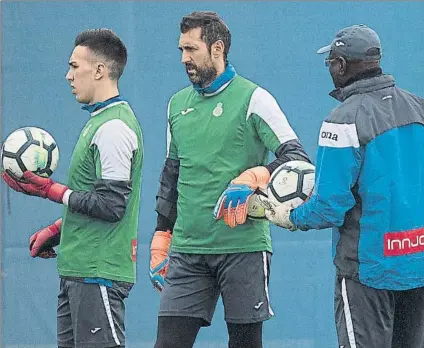  ?? FOTO: PERE PUNTÍ ?? Diego López, en la recta final Está trabajando al mismo ritmo que sus compañeros de portería