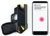  ?? COURTESY OF NOONLIGHT ?? A new Taser automatica­lly alerts authoritie­s via an app as soon as the weapon is fired.