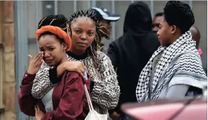  ?? PICTURE: CHRIS COLLINGRID­GE ?? TIMES HAVE CHANGED: Students show their disappoint­ment at the Johannesbu­rg Magistrate’s Court after Mcebo Dlamini was denied bail. Students mustn’t wait for a famous man to take responsibi­lity; responsibi­lity is theirs, says the writer.