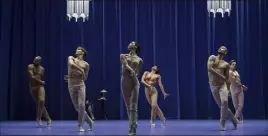  ?? (Photo Alice Blagero- Ballets de Monte-Carlo) ?? «Les «Lavender follies» sont une porte dérobée pour entrer joyeusemen­t dans le monde de la danse contempora­ine.