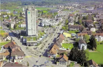  ?? OFTRINGEN ?? Oftringen zählt fast 14 000 Einwohner, «Genial – zentral» ist das Motto der Gemeinde.