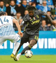  ?? Foto: dpa ?? Moise Kean (rechts) und Juventus Turin verpassten eine vorzeitige Entscheidu­ng in der Serie A.