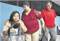  ??  ?? Indemnizac­ión. Familias de Camila y la niña que resultó lesionada tras caer de Chicago solicitan indemnizac­ión, pero no revelaron la cantidad.