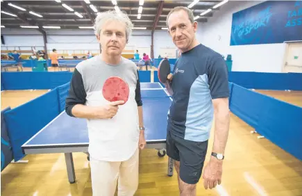  ?? Pictures / Jason Oxenham ?? Andrew Little ( right) was fit, had form and held the table tennis bat well, but was no match for Steve Braunias.