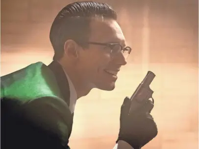  ?? JEFF NEUMANN, FOX ?? The Riddler (Cory Michael Smith) is having a crisis of identity in upcoming episodes of Gotham.