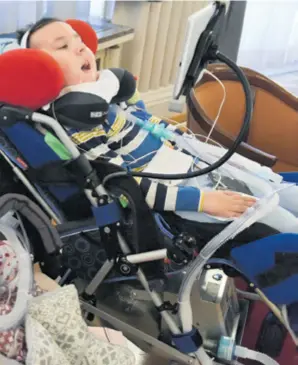  ?? ?? Nabava lijeka za djecu oboljelu od spinalne mišićne atrofije (SMA) potakla je Vladu da krene u sustavno rješenje problema nabave skupih inovativni­h lijekova, ali teret je opet prebačen – na građane