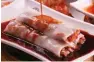 ??  ?? Vermicelli roll with barbecue pork