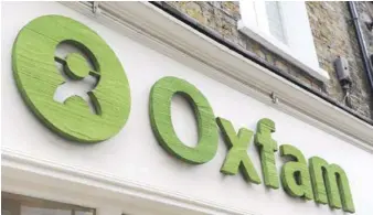  ?? AP ?? Incidencia. Esta foto de archivo del 21 de mayo del 2013 muestra el logotipo de una tienda de Oxfam en Londres.