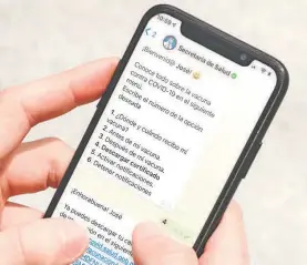  ?? CORTESÍA: SECRETARIA DE SALUD ?? Los usuarios
pueden descargar su expediente vía WhatsApp