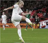  ?? ?? ON FIRE Beth Mead, of England, scores her team’s third goal