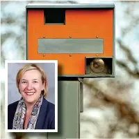  ?? ?? ●●Coun Lisa Smart (inset) put forward the motion for Stockport to trial speed cameras