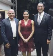  ??  ?? Tomás Rodríguez, Orlenka Berroa y Juan Manuel Martín de Oliva.