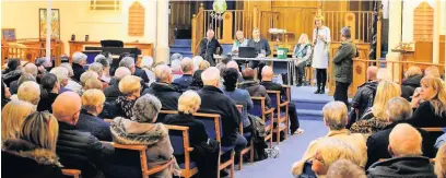  ??  ?? ●●Hundreds of villagers attended the Save Bamford Green Belt public meeting at Bamford Chapel