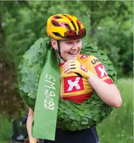  ?? FOTO: JONATHAN EWALDS ?? Anniina Ahtosalo, 18, tog guld både i tempo och linjelopp under helgen. Det var första gången hon tävlade i damernas elitklass.